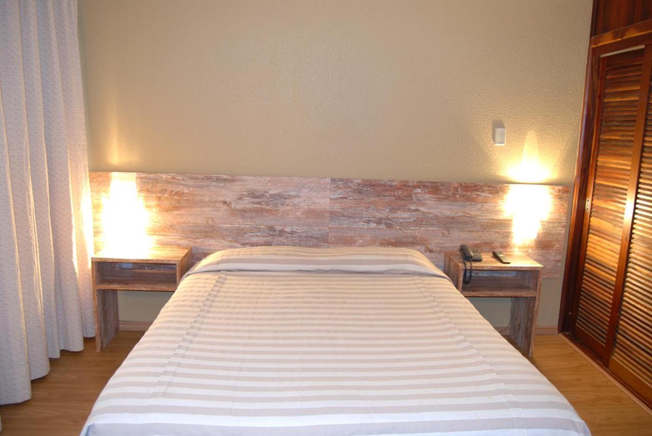 Samuara Hotel Caxias Do Sul Esterno foto